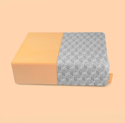 Travel Cube